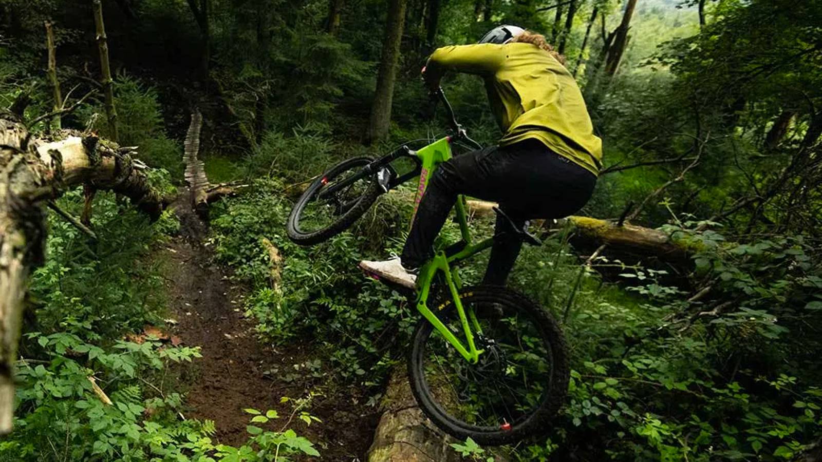 2022 Santa Cruz Nomad 5