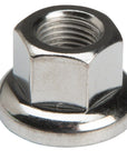 Tuerca de eje exterior delantero Problem Solvers de 9 x 1 mm con arandela giratoria. Se vende por unidad.