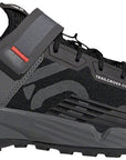 Zapatillas de trailcross de montaña Five Ten para hombre, color negro/gris tres/rojo 12