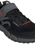 Zapatillas de trailcross de montaña Five Ten para hombre, color negro/gris tres/rojo, talla 8.5