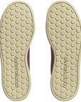 Zapatos planos de lona Five Ten Sleuth Deluxe para mujer, color carmesí tranquilo/blanco ftwr/negro núcleo 6.5