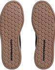 Zapatos planos Five Ten Sleuth para mujer, color negro/negro/goma, talla M2 8.5