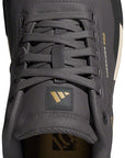 Zapatillas de lona Five Ten Freerider Pro para hombre, color carbón/carbón/avena 7