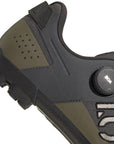 Zapatillas de montaña Five Ten Kestrel BOA Clipless para hombre: Gris seis/Plata guijarro/Oliva Strata 10