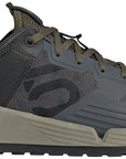Zapatillas planas Five Ten Trailcross XT para hombre: gris seis/negro núcleo/oliva Strata 7