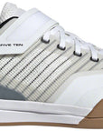 Zapatillas de montaña Five Ten Hellcat Pro Clipless para hombre - Blanco FTWR/Blanco FTWR/Negro 10