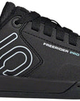 Zapatillas planas Five Ten Freerider Pro para mujer, color negro básico/blanco cristal/menta ácido 11