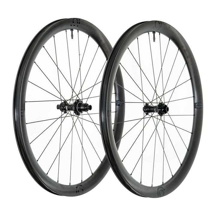Rueda delantera y trasera Industry Nine Solix AL AR40 700C/622 Orificios: Delantero: 24 Trasero: 24 Delantero: 12 mm Trasero: 12 mm Delantero: 100 Trasero: 142 Disco Center Lock SRAM XD-R Set