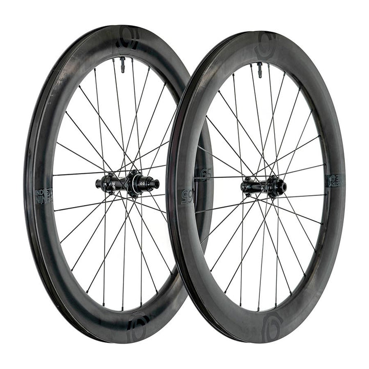 Rueda delantera y trasera Industry Nine Solix SL i9 65 700C / 622 Orificios: Del.: 24 R.: 24 Del.: 12 mm R.: 12 mm Del.: 100 R.: 142 Disco Center Lock SRAM XD-R Set