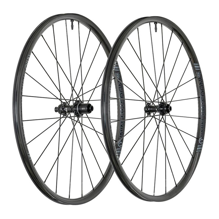 Rueda delantera y trasera Industry Nine Solix G UL250c 700C/622 Orificios: Delantero: 24 Trasero: 24 Delantero: 12 mm Trasero: 12 mm Delantero: 100 Trasero: 142 Disco Center Lock SRAM XD-R Set
