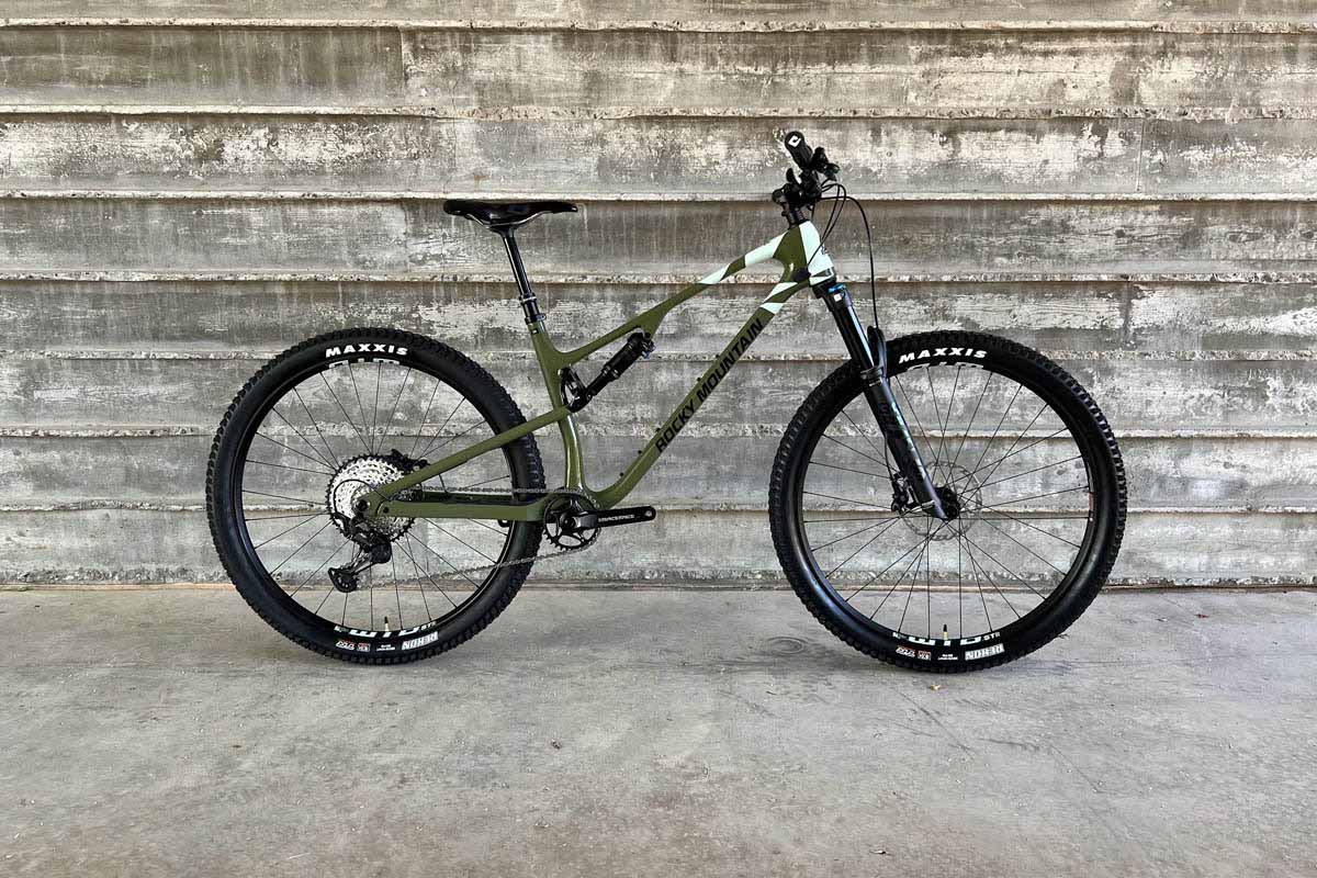 Elemento C50 de las Montañas Rocosas 2023