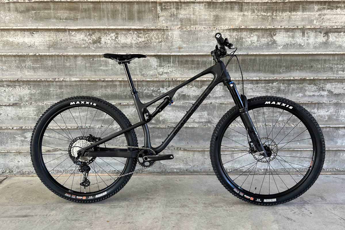 Elemento C70 de las Montañas Rocosas 2023