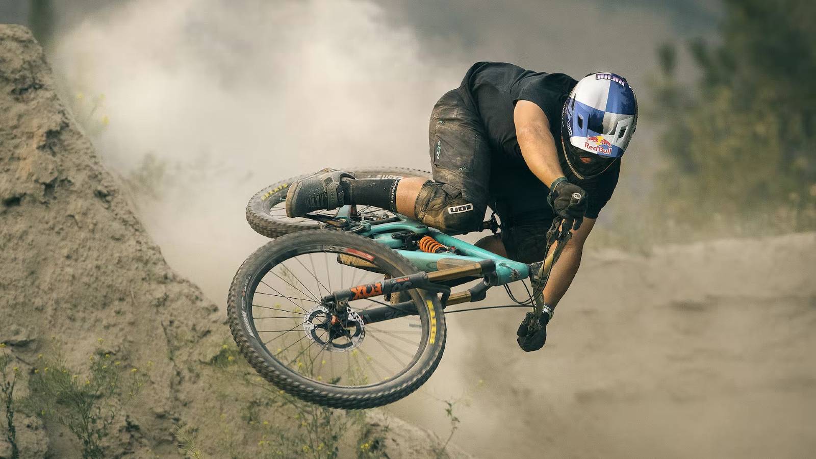 2023 Yeti SB165