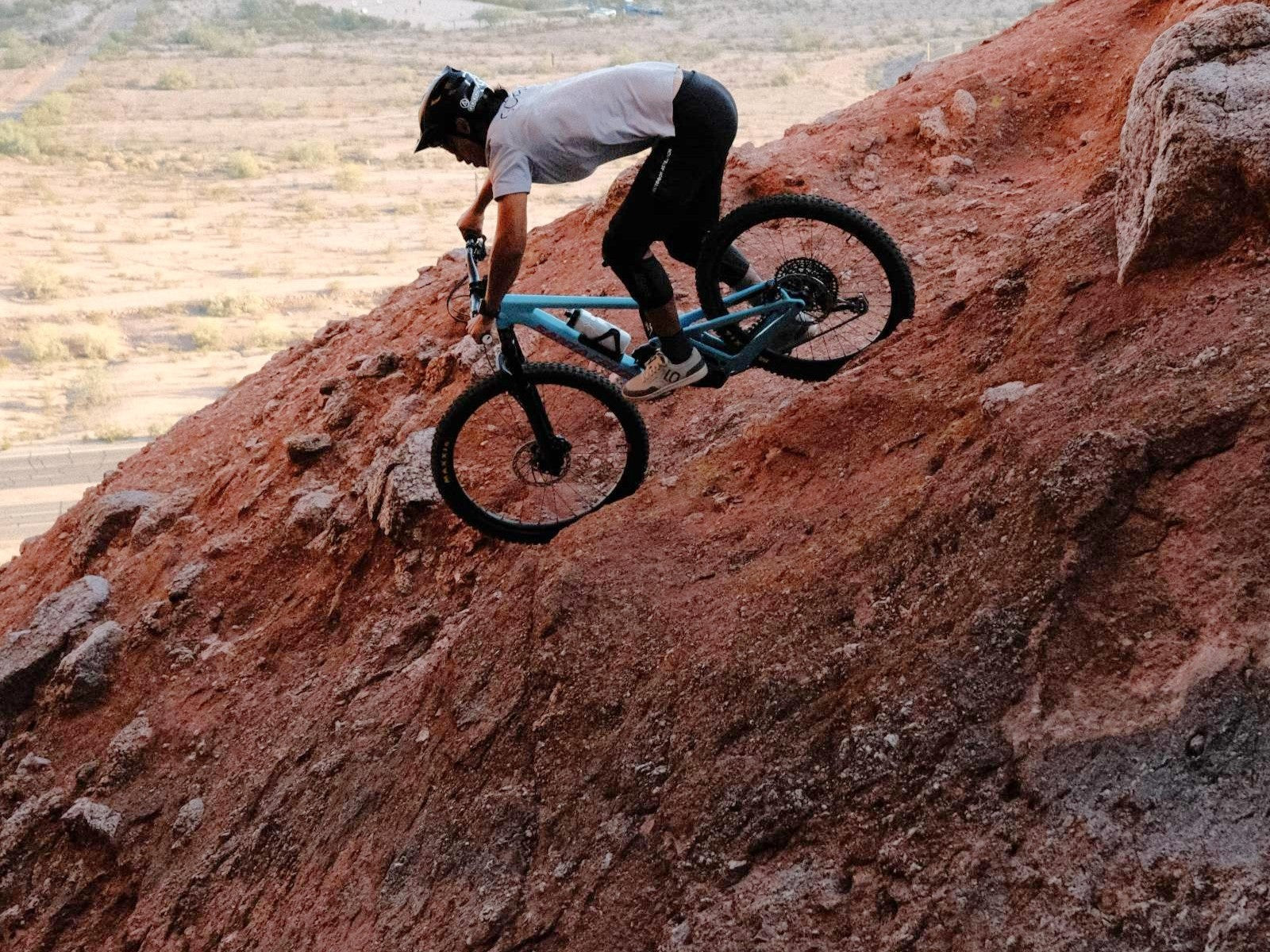 2027 Santa Cruz Nomad
