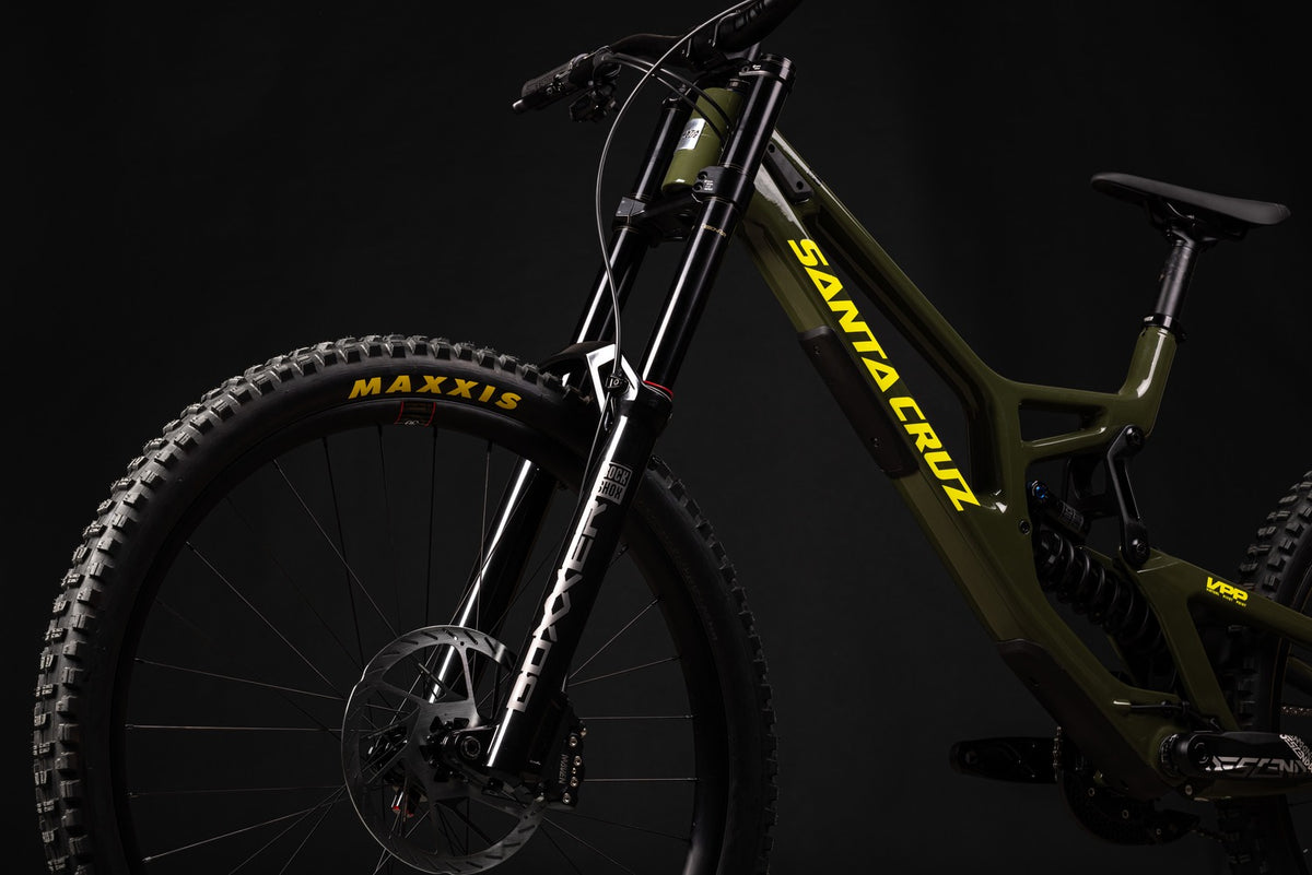 2027 Santa Cruz V10 CC DH S