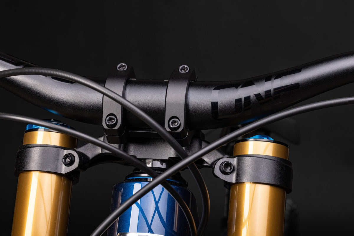 2027 Santa Cruz V10 CC DH X01