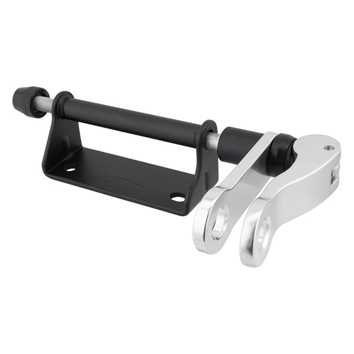 Portabicicletas Delta Bike Hitch Truck Rail con montaje en horquilla: Estándar de 9,0 mm, negro