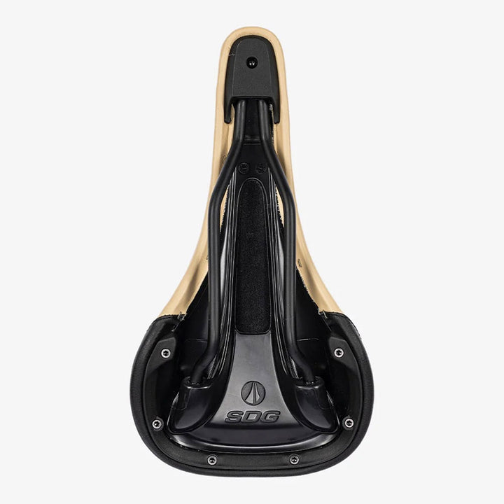 Rieles SDG Bel-Air V3 Sensus SaddleLux con puntadas Dia en crema