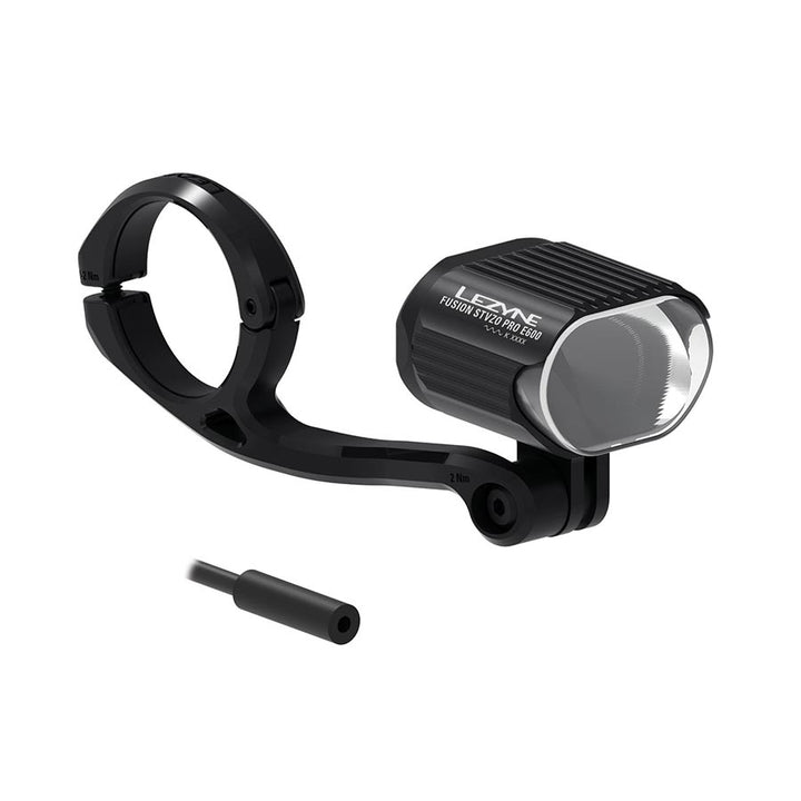 Luz delantera negra para bicicleta eléctrica Lezyne Fusion Pro