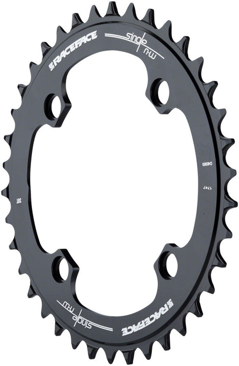 Plato estrecho y ancho RaceFace: 104 mm BCD 38 dientes Negro