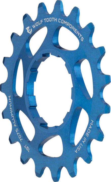Piñón de aluminio Wolf Tooth de una sola velocidad - 19 dientes, compatible con cadenas de 3/32", color azul
