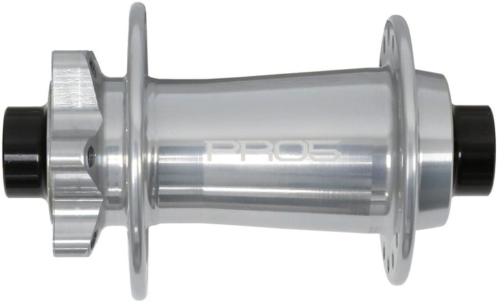 Buje delantero Hope Pro 5 - 15 x 110 mm, 6 tornillos, plateado, 28 agujeros