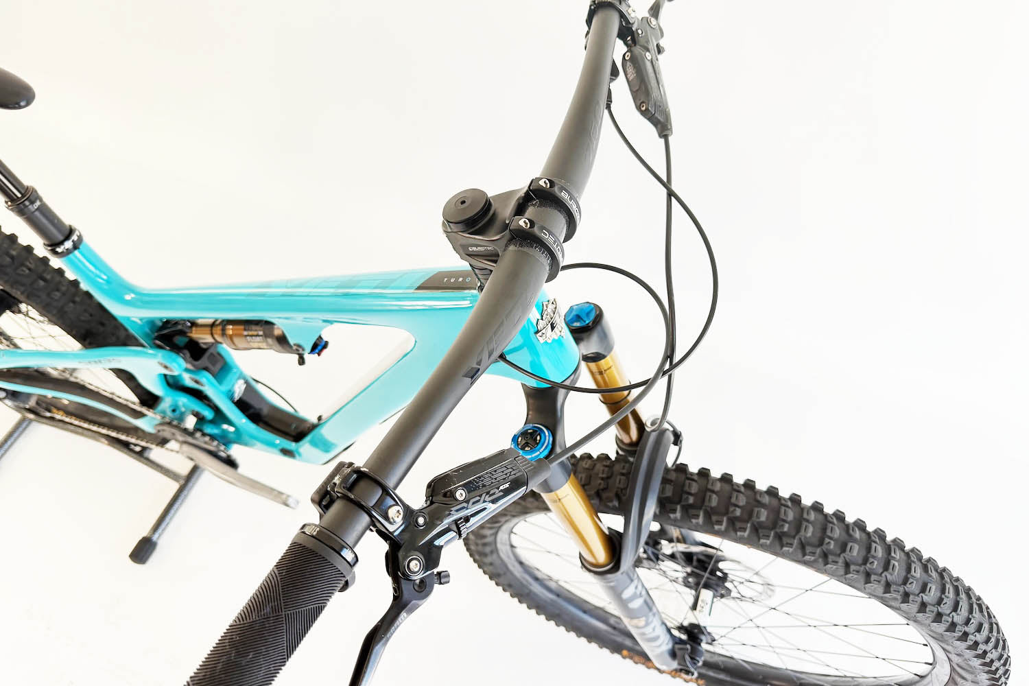 2025 Yeti SB135 TURQ Custom GX AXS (Demo | YDM260703)