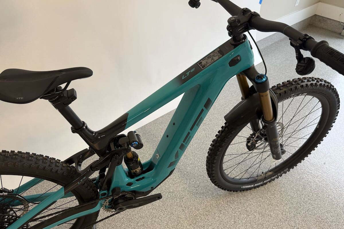 2026 Yeti LTe T3 X0 Transmission (Display | YDM251181 )