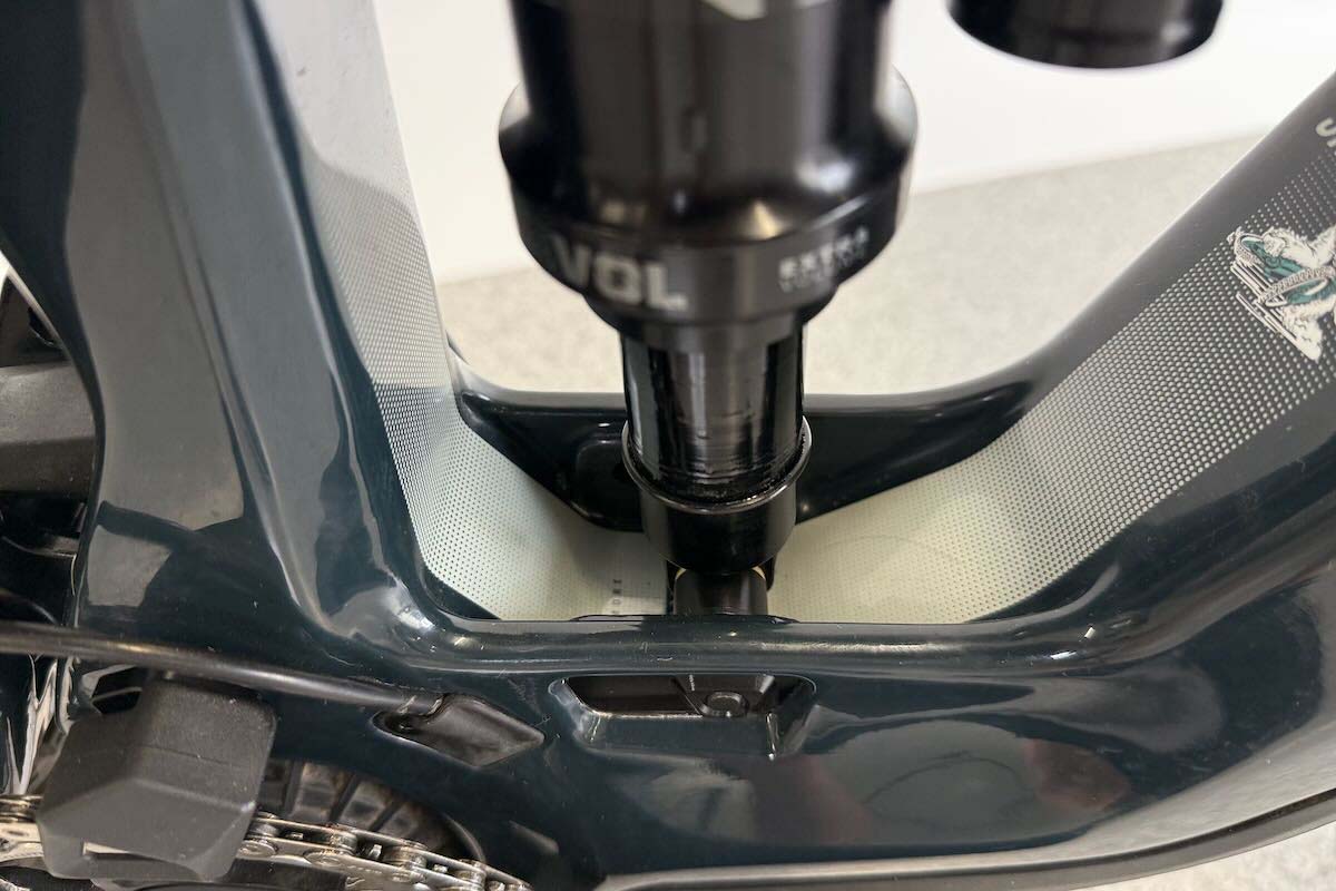 2026 Yeti MTe C2 90 Transmission (Media | YDM251177 )