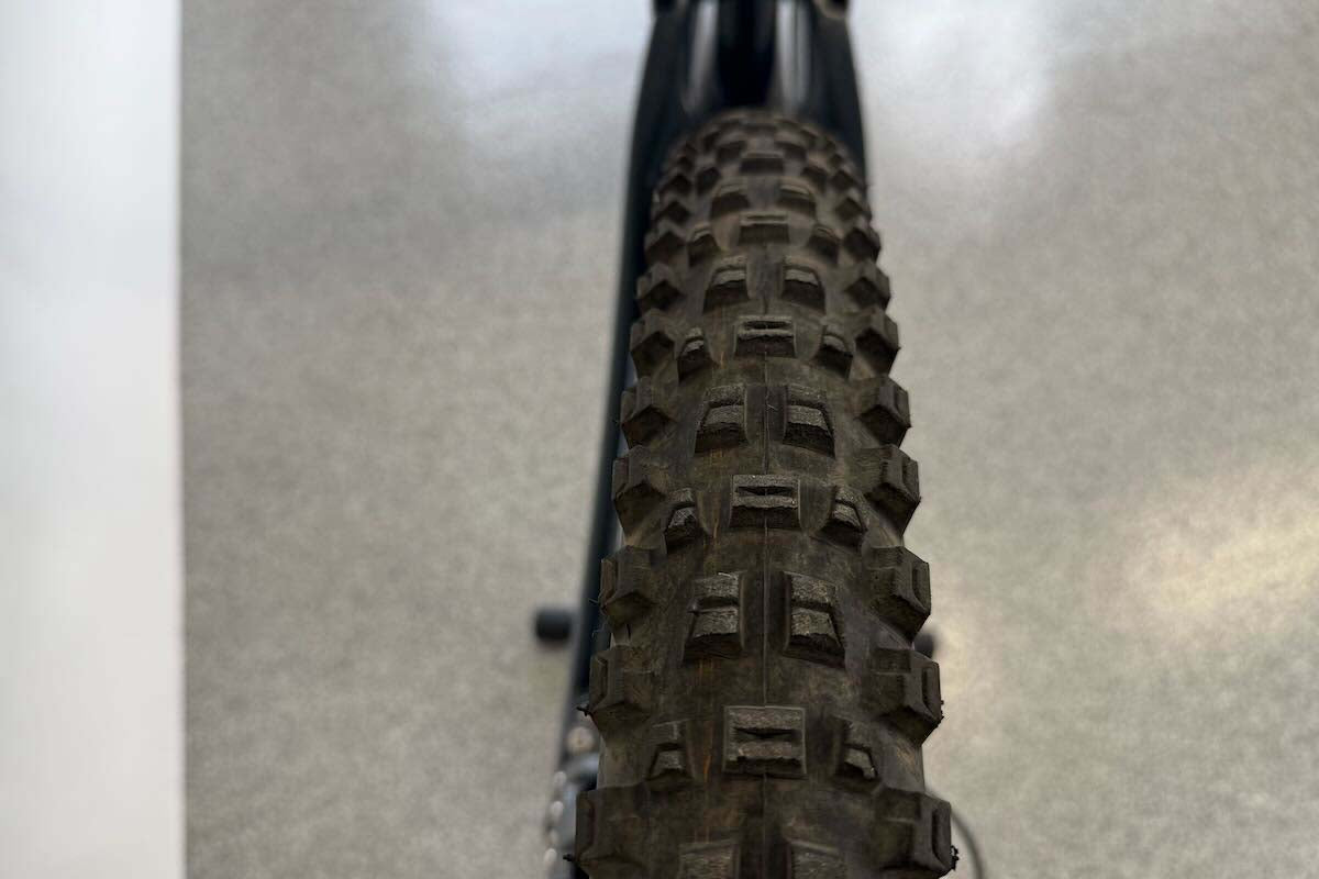 2026 Yeti MTe C2 90 Transmission (Media | YDM251177 )