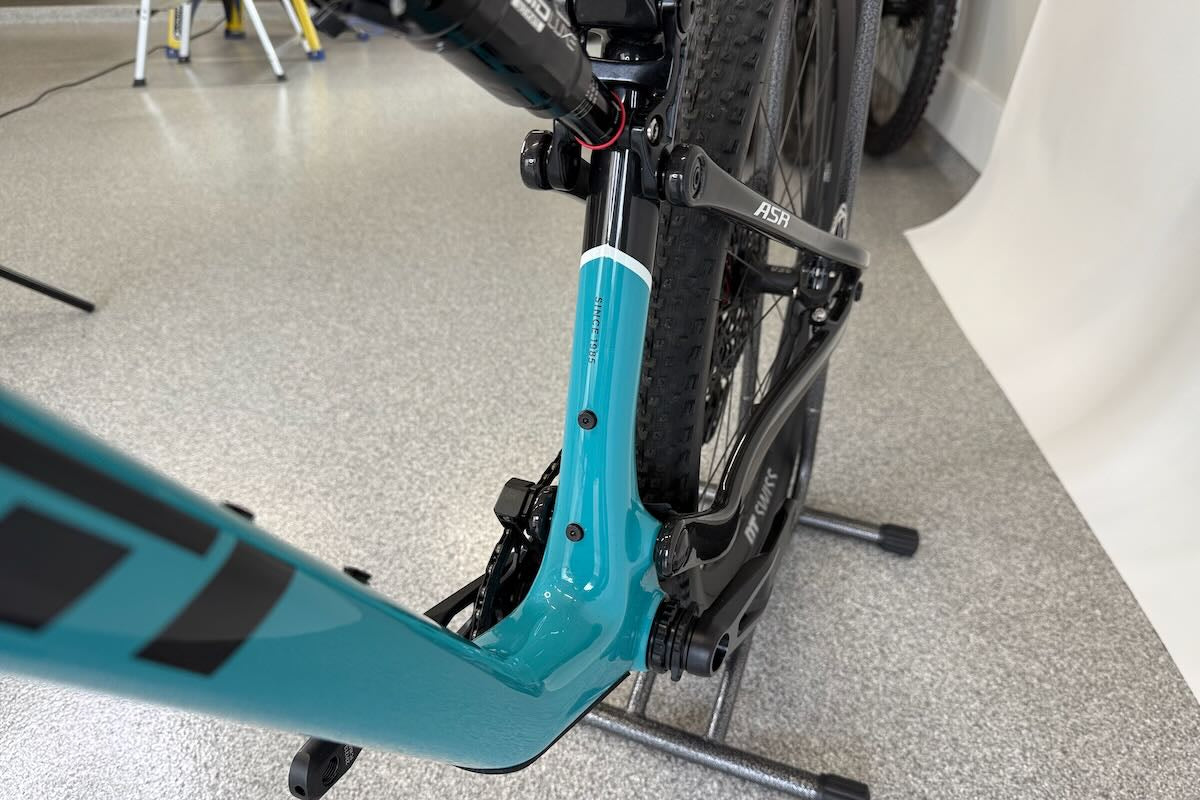 2025 Yeti ASR T3 X0 Transmission (Display | YDM251135)