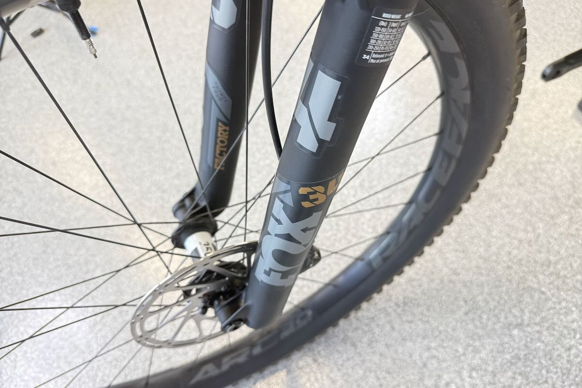 2026 Yeti ARC T3 X0 Transmission (Media | YDM251143)