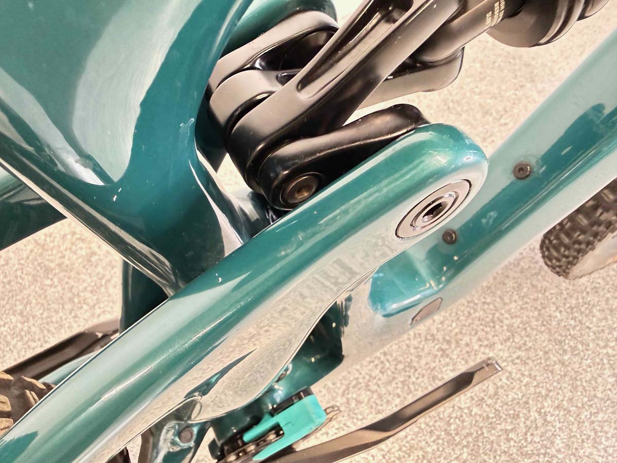 2025 Yeti SB165 T3 X0 Transmission  (Media | YDM251167)