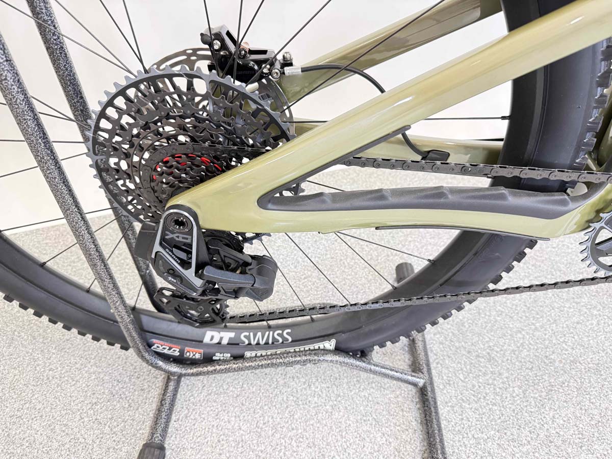 2025 Yeti SB120 LR T3 X0 Transmission (Display | YDM251161 )