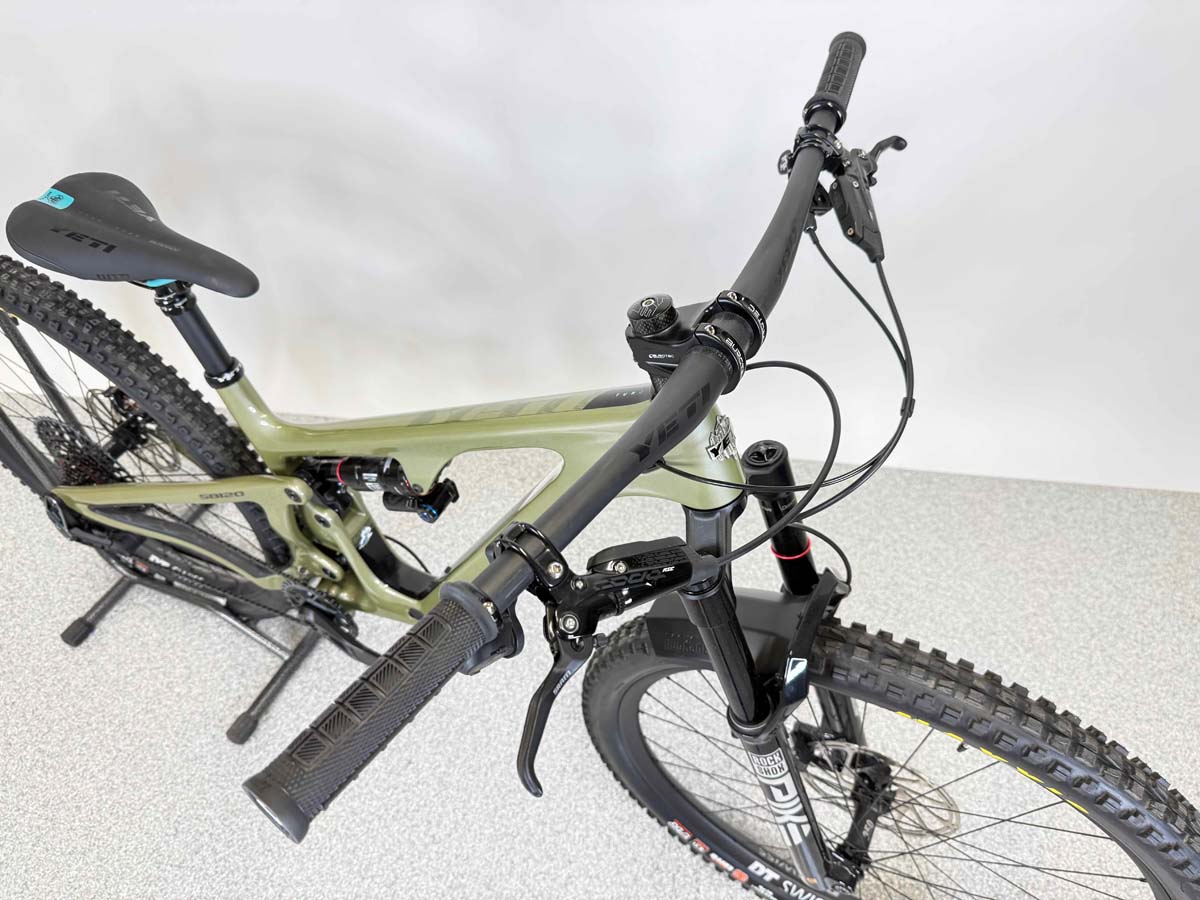 2025 Yeti SB120 LR T3 X0 Transmission (Display | YDM251161 )