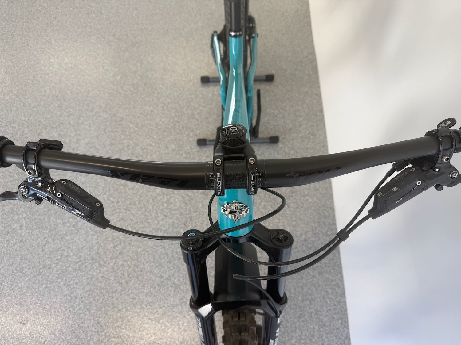 2025 Yeti SB120 LR T3 X0 Transmission (Display | YDM251116)