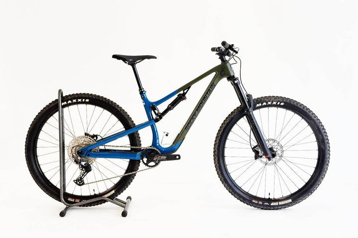 2022 Rocky Mountain Instinct C30 (Demo | RMD260501)