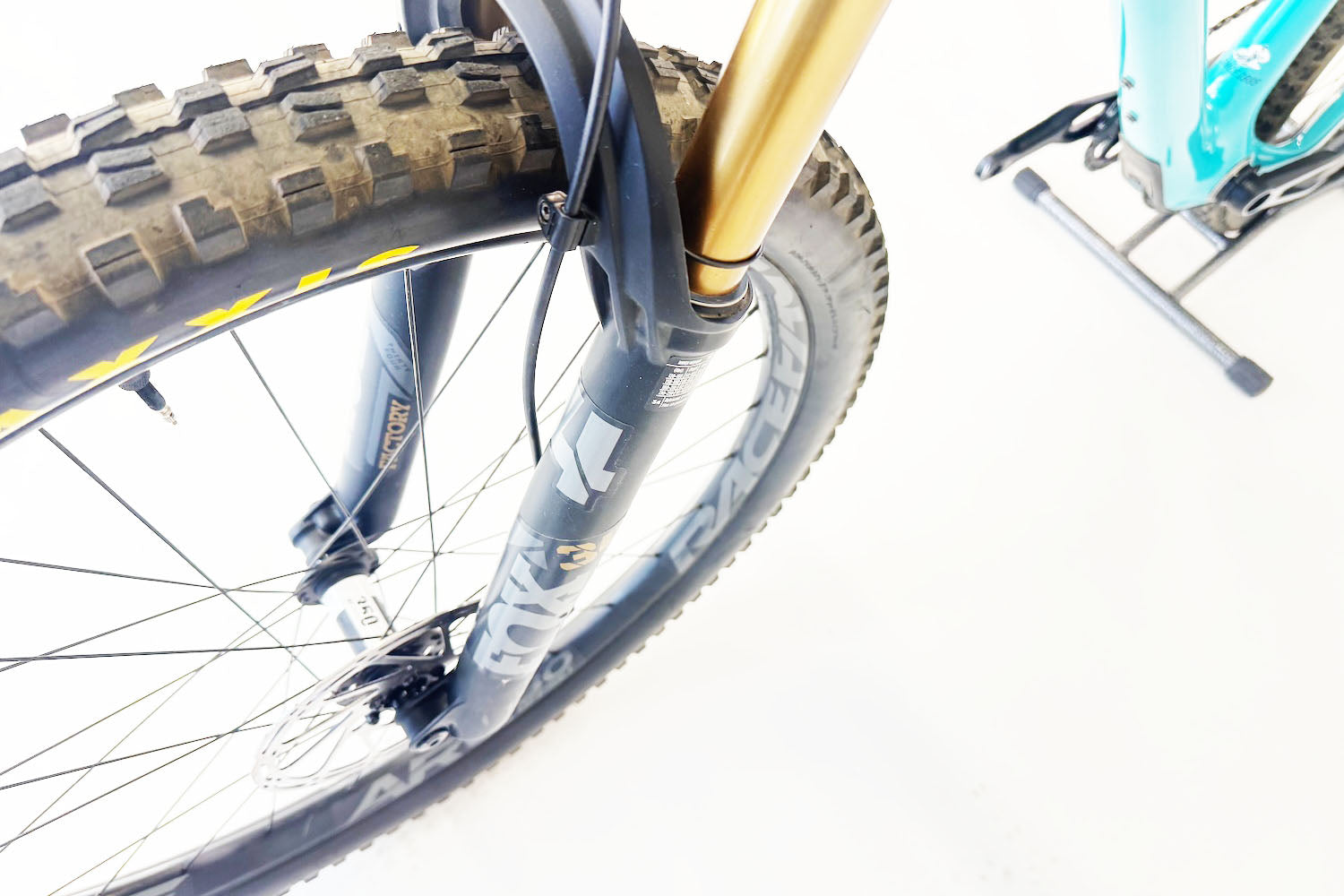 2024 Yeti ARC T3 X0 Transmission (Media | YDM251146)