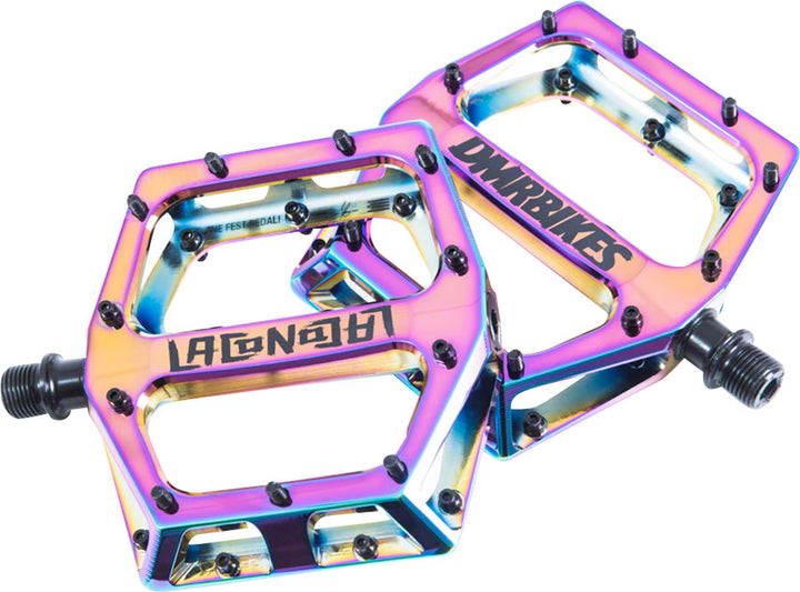 Pedales DMR Vault - Plataforma de aluminio de 9/16" con acabado Oil Slick