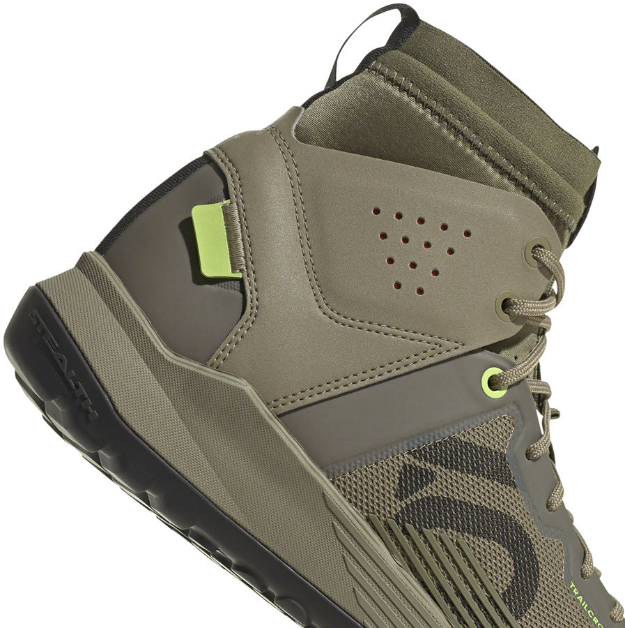 Zapatillas planas Five Ten Trailcross Mid Pro para hombre: verde órbita/negro núcleo/lima pulso 11.5