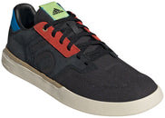 Zapatos planos Five Ten Sleuth para hombre, color negro/carbono/blanco maravilla, talla 48.5
