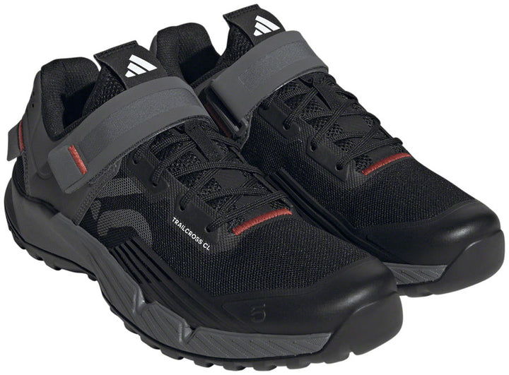Zapatillas de trailcross de montaña Five Ten para mujer, color negro/gris tres/rojo, talla 5.5