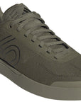 Zapatos planos de lona Five Ten Sleuth Deluxe para hombre, color oliva Focus/negro/verde órbita, talla 6.5