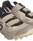 Zapatillas de montaña Five Ten Kestrel BOA Clipless para mujer, color arena, violeta plateado y naranja ácido, talla 8.5