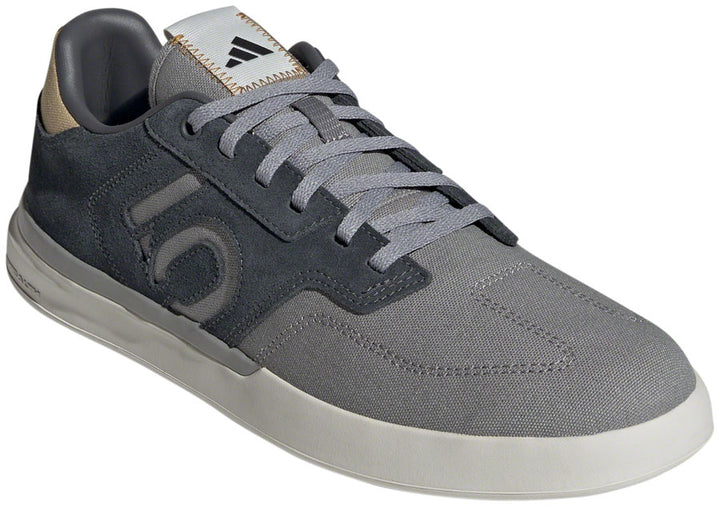 Zapatos planos Five Ten Sleuth para hombre, color gris cinco/gris tres/bronce Strata 8