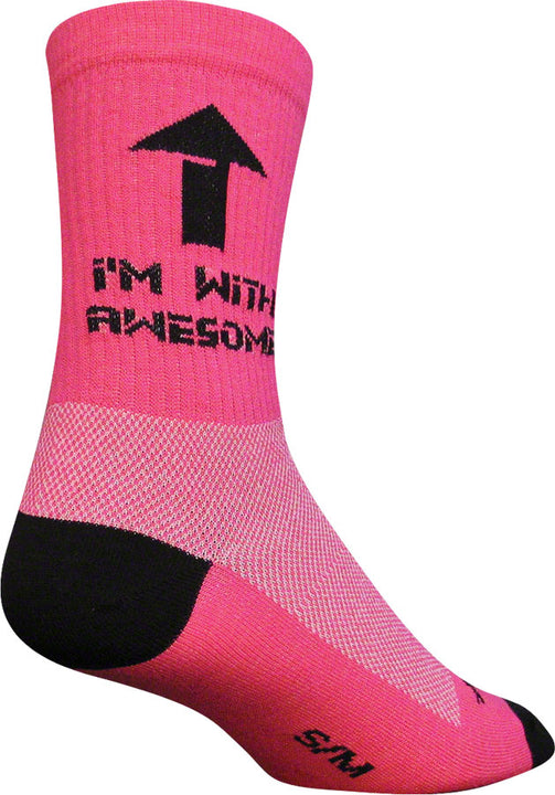 Calcetines SockGuy "Estoy con calcetines increíbles" - Rosa 6" (Grande/Extragrande)