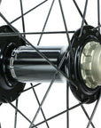 Rueda trasera Sun Ringle Mulefut 80SL V2 - 26", 12 x 197 mm, 6 tornillos, microestriado / XD BLK